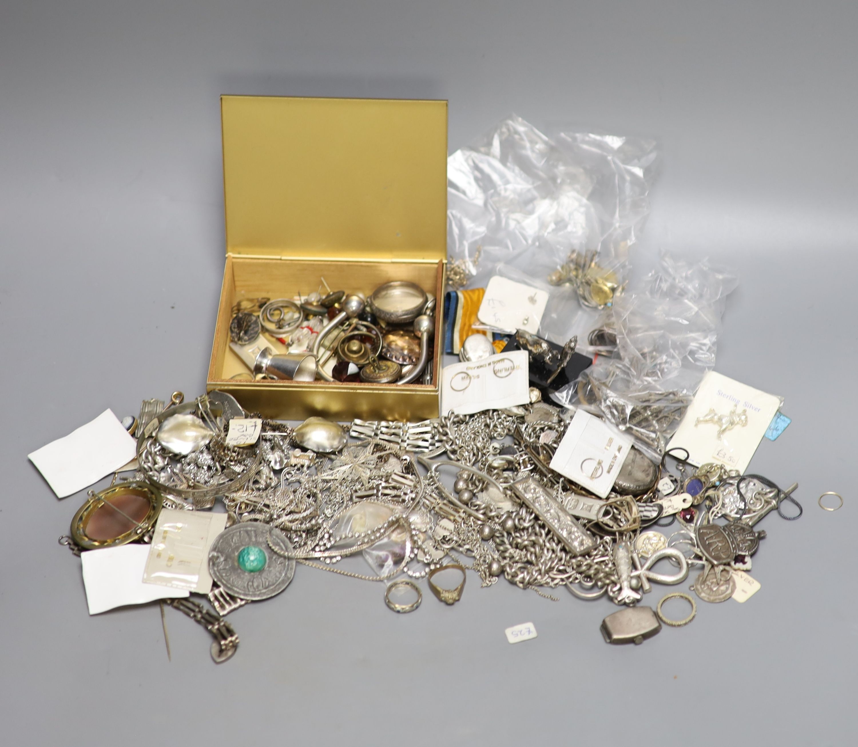 A quantity of assorted minor mainly silver or white metal jewellery including chains, charms, bracelet, pinchbeck cameo watches etc